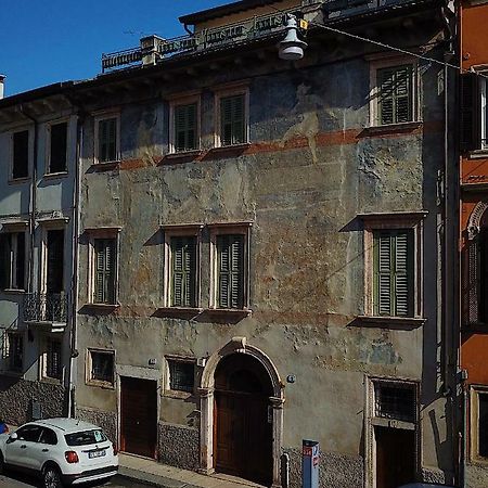 Palazzo Cavalli Pasquini Verona Eksteriør billede